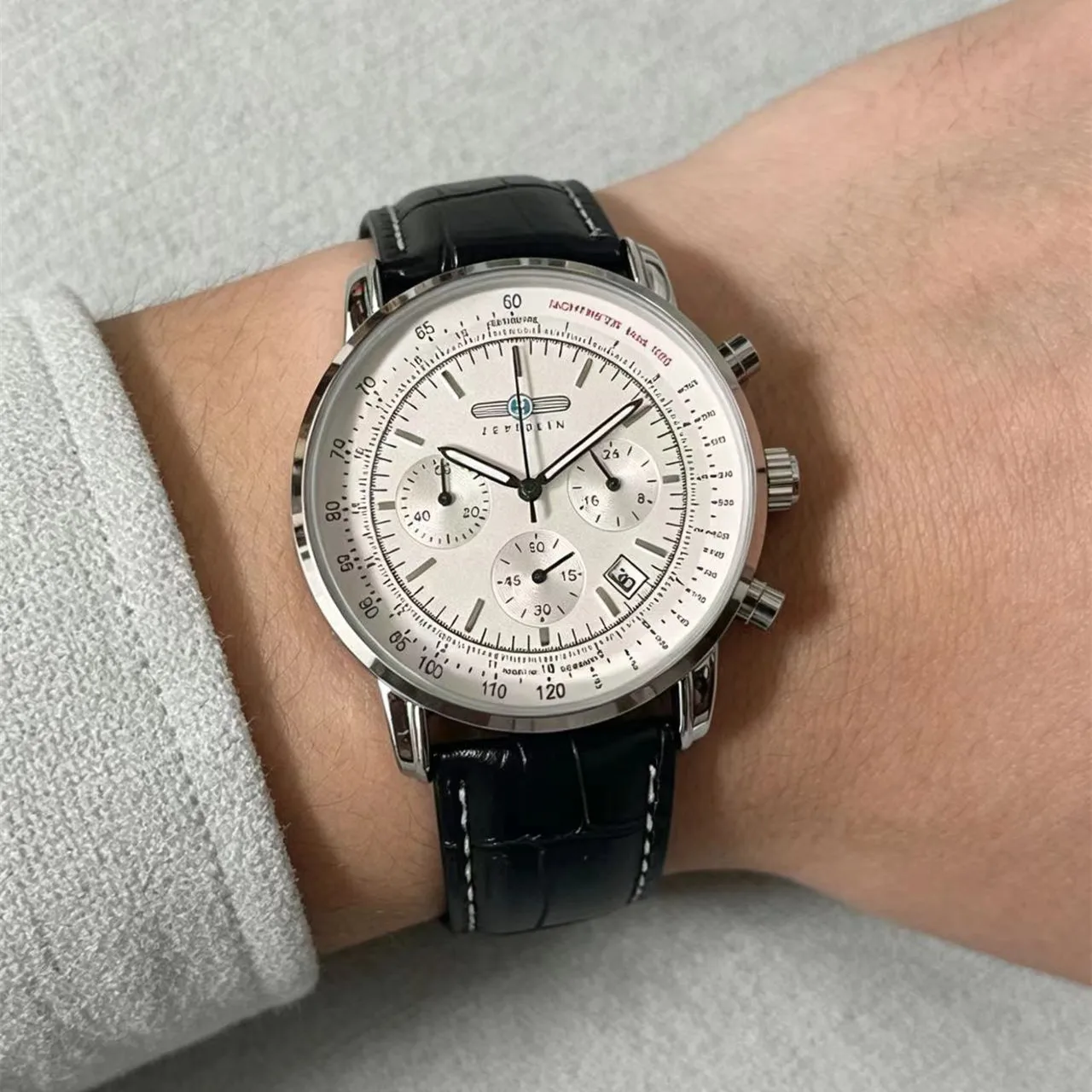 Hot-selling Zeppelin 8886M Series Men's Wristwatch Small Seconds Chronograph Date Quartz Watch Classic Retro Business Watch