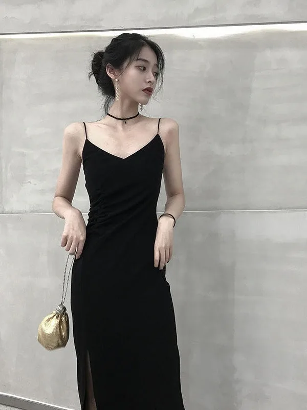 

2024 New slim fit waist long dress French Hepburn style spicy girl sexy slit black suspender dress women's summer T8PF