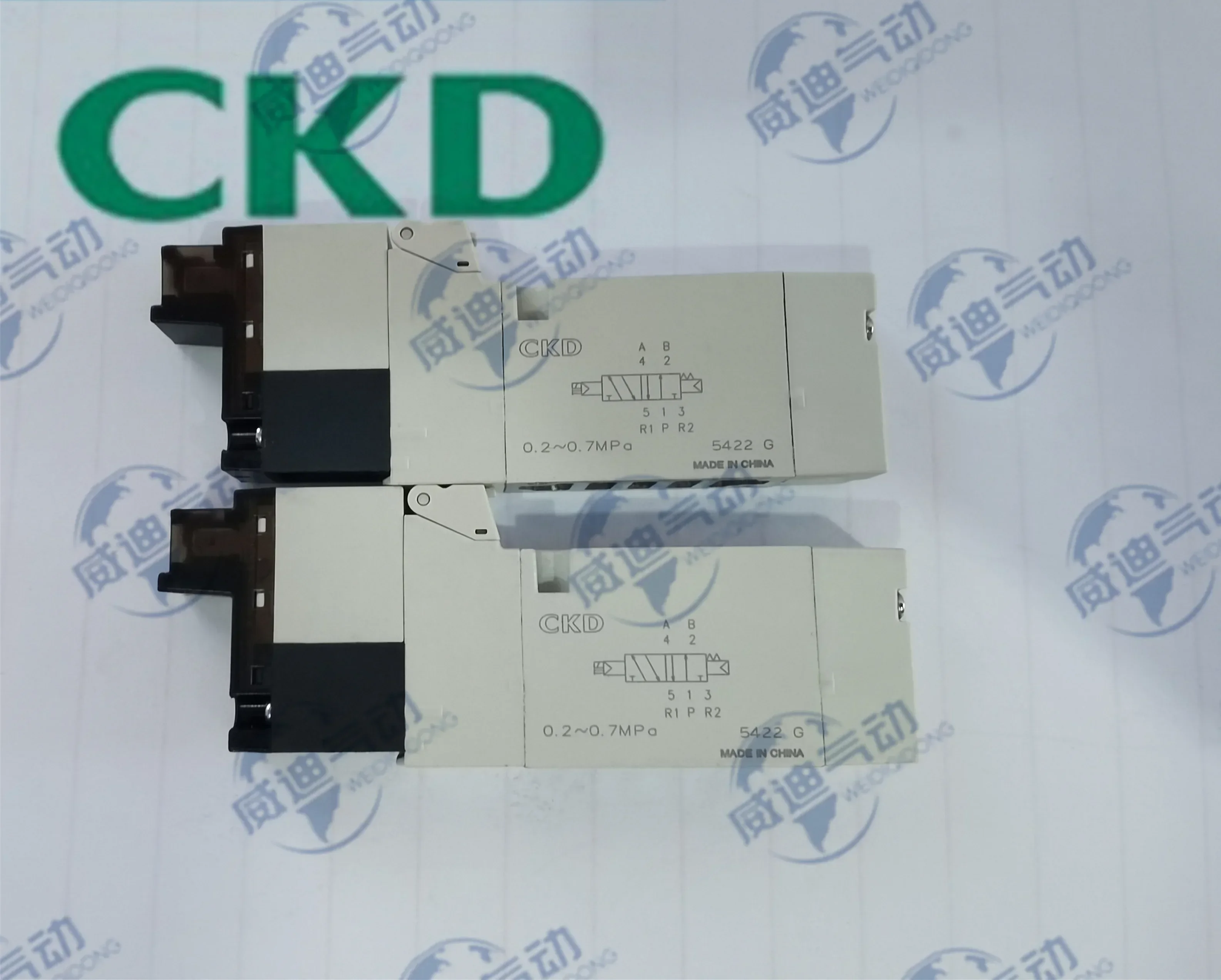 

Электромагнитный клапан CKD 4GE219-C 4GB119-A2N 4GB219-A2N 4SB019-D2