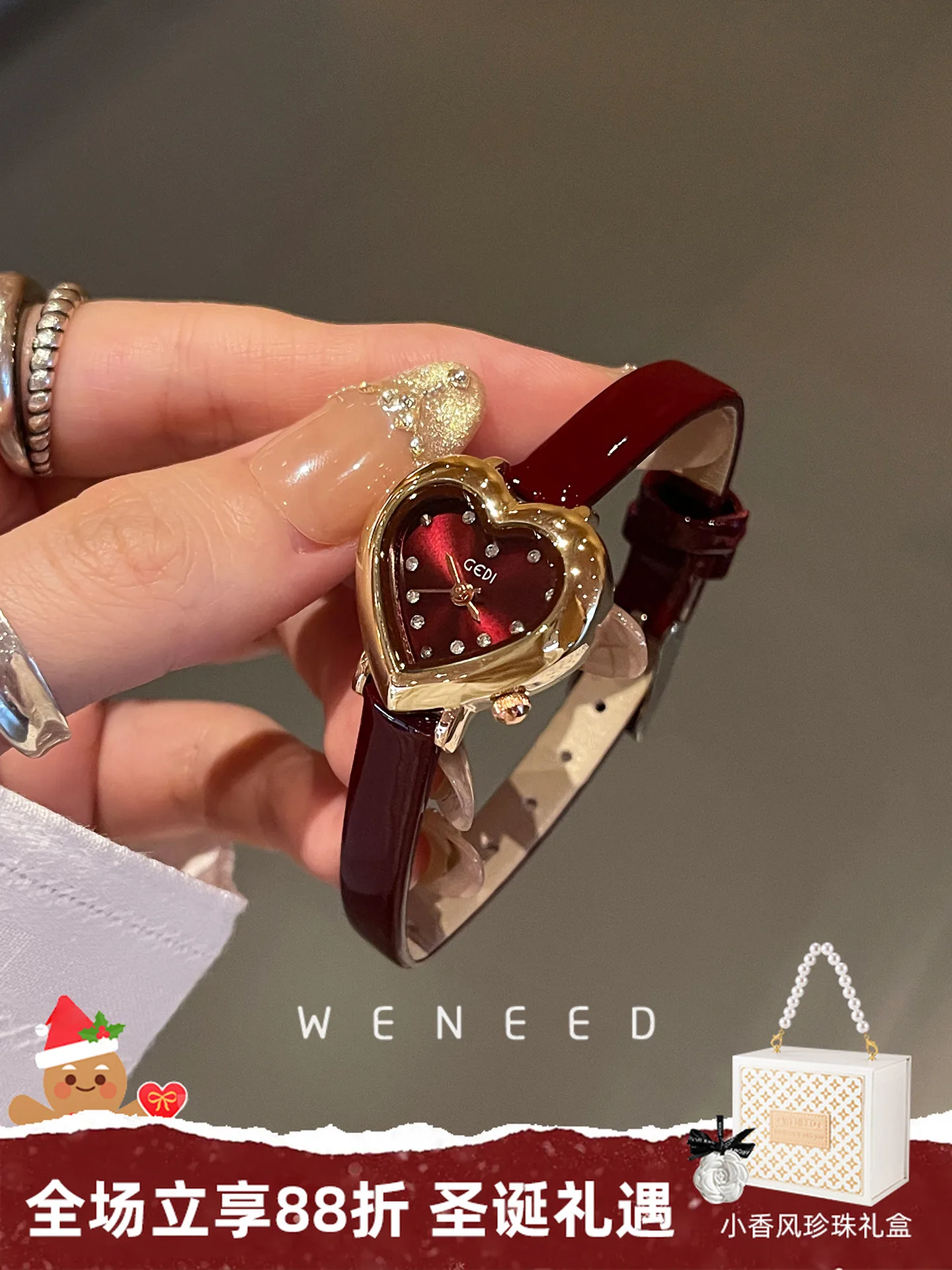 Vintage Small Dial Women'S WatchLuxurious Heart-Shaped Design Exquisite And Compact Leather Strap WatchA Perfect Gift For Women.