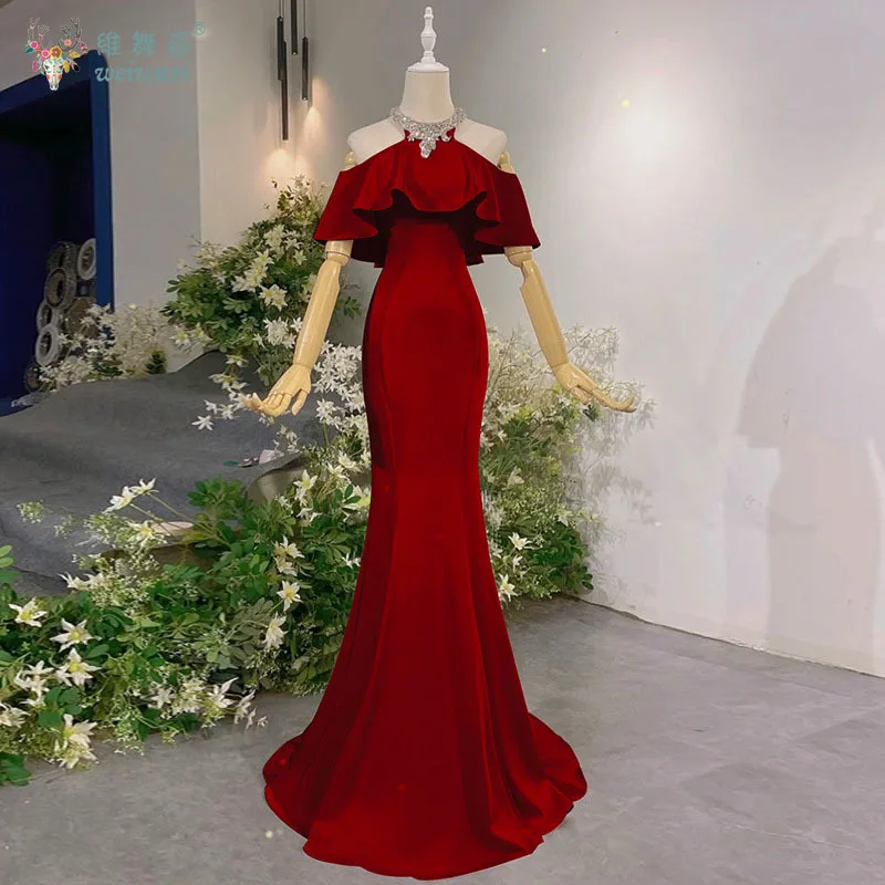 

Elegant O-neck Beading Design Simple Waist Wedding Bridesmaid Dress Hanging Neck and Exposing Shoulders Slim Quinceanera Dresses