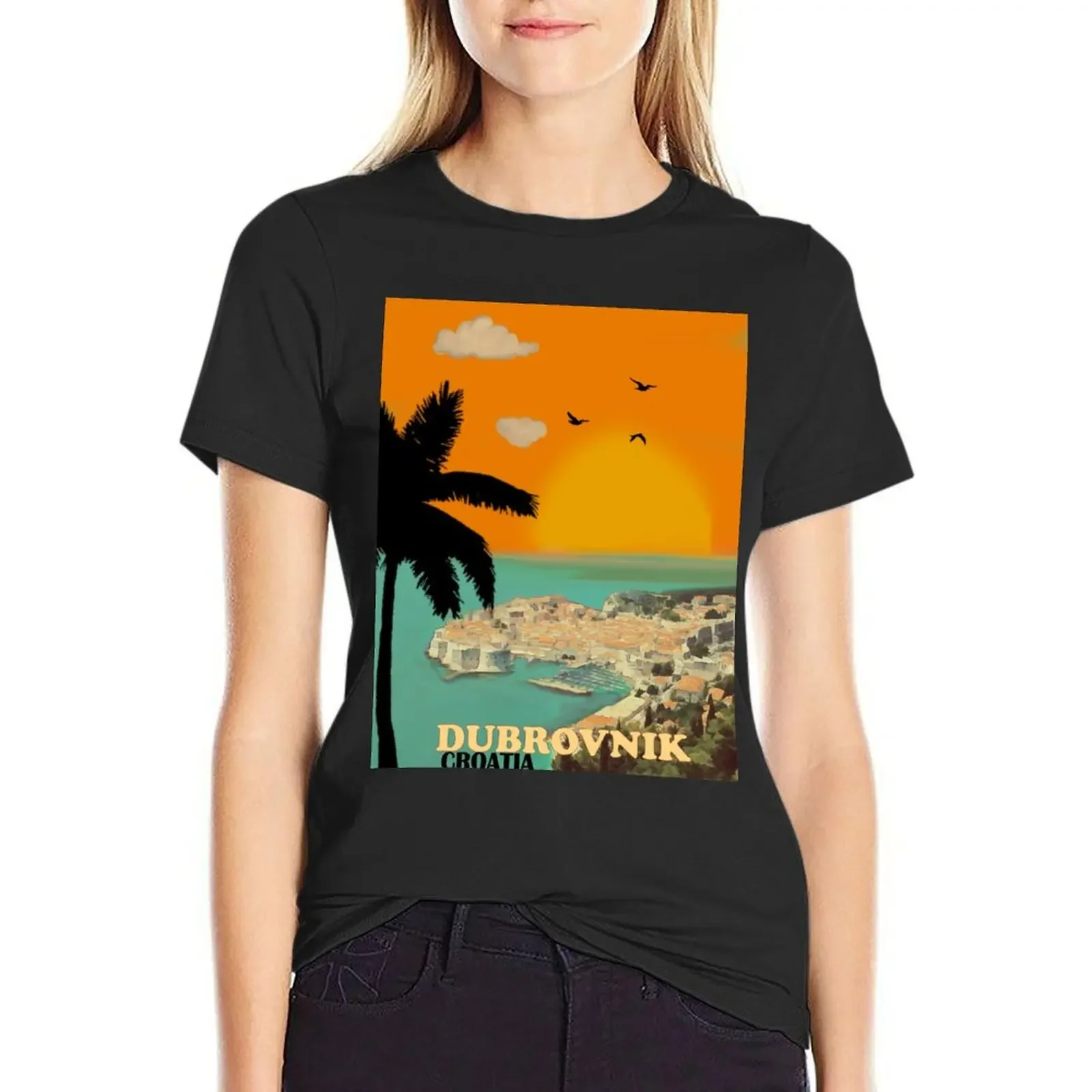 

DUBROVNIK CROATIA RETRO VINTAGE T-Shirt anime clothes korean fashion cat shirts for Women