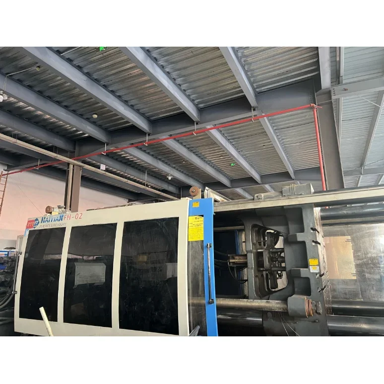 Machine d'injection d'occasion, 1000 tonnes