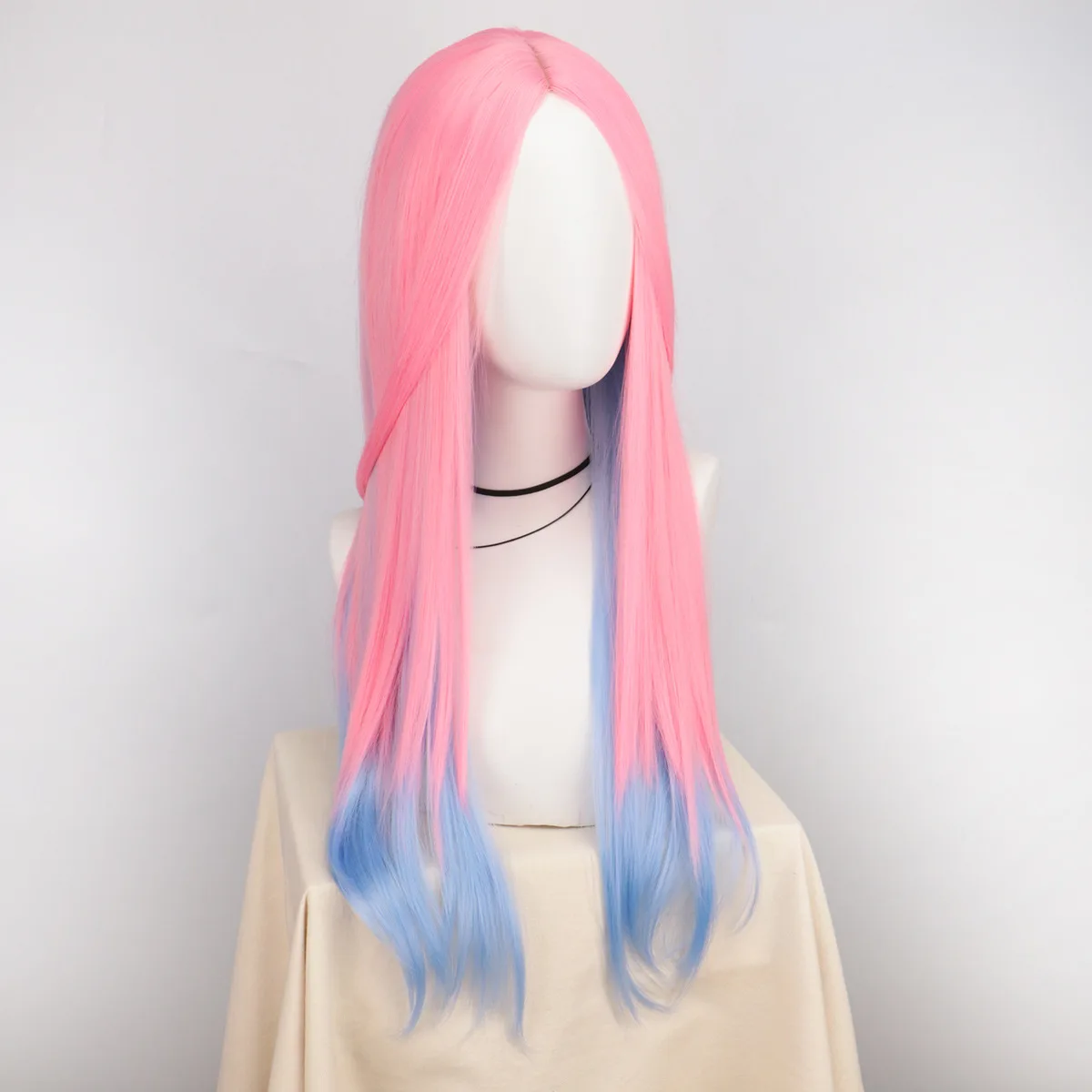 1-delige onregelmatig gevormde podiumcosplaypruik, verfbaar, schattig roze verloop