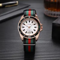 Nouvelle montre de calendrier à bracelet en nylon pour hommes à la mode, montre à quartz légère de nuit pour hommes et femmes d'affaires luxueuse et simple 2