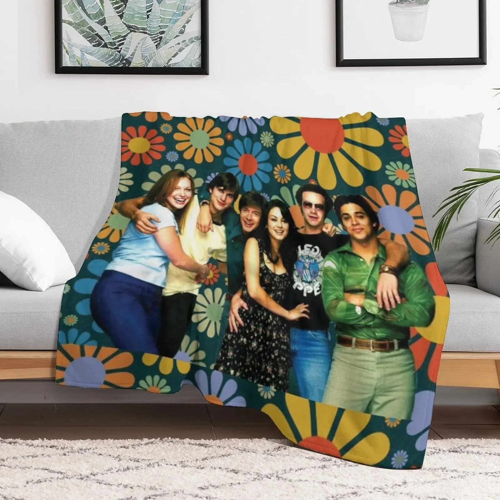 New That 70s Show Floral Promotional Poster Throw Blanket Soft Breathable Blanket for Night Sleeping