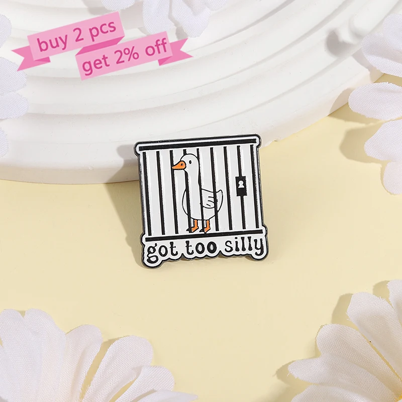 حصلت على جدا سخيفة المينا دبابيس مخصصة سخيف أوزة السجن دبابيس التلبيب شارات الملابس مجوهرات بأشكال حيوانات هدية للأطفال الأصدقاء #2