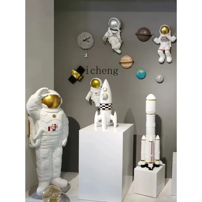 BJ-12 1.3 M Astronaut Large Floor Ornaments Restaurant Shop Spaceman