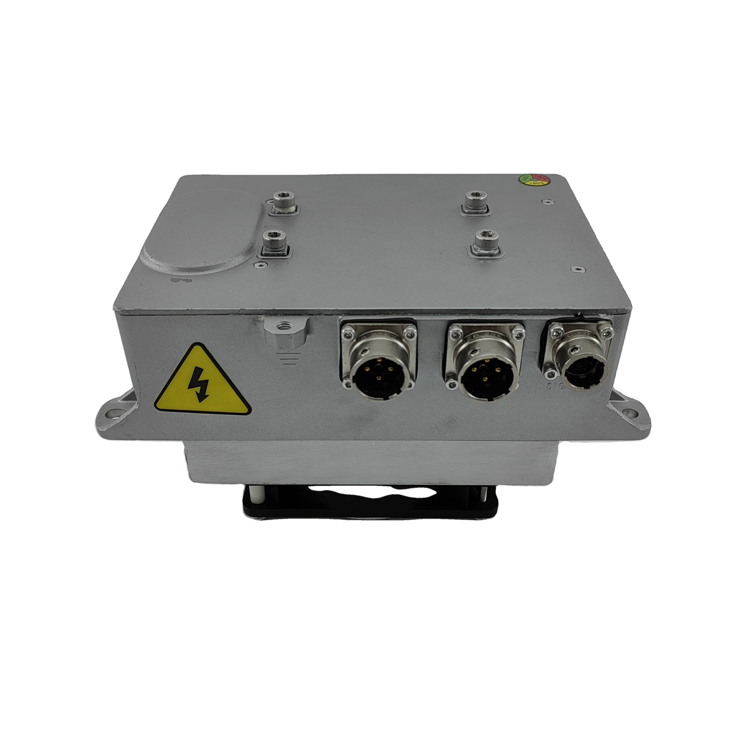 

Прямые продажи на складе Встроенное зарядное устройство мощностью 3,3 кВт, выход 96 В, 32 А. В комплект входят разъемы с CAN и включением.