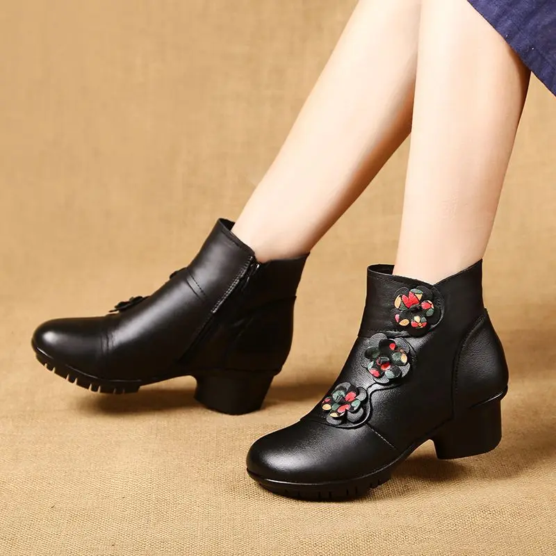 

Black Round Heels Ankle Boots for Women high quality geunine leather botas mujer designer flower patched zipper fly booties