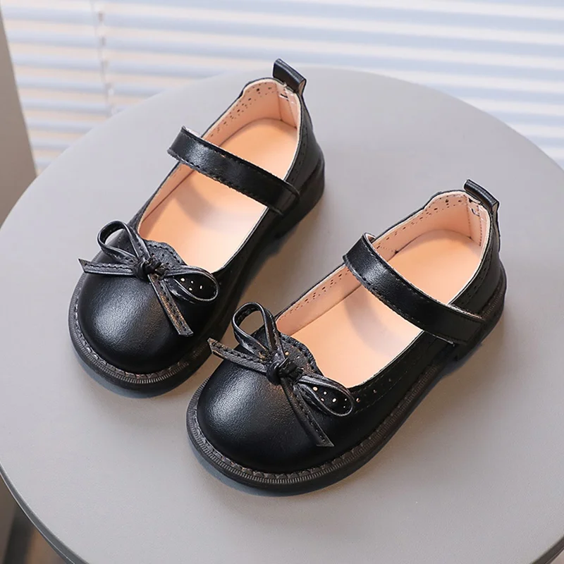 Scarpe in pelle per bambina scarpe antiscivolo con fondo morbido primavera estate scarpe basse Casual Bowknot per bambini