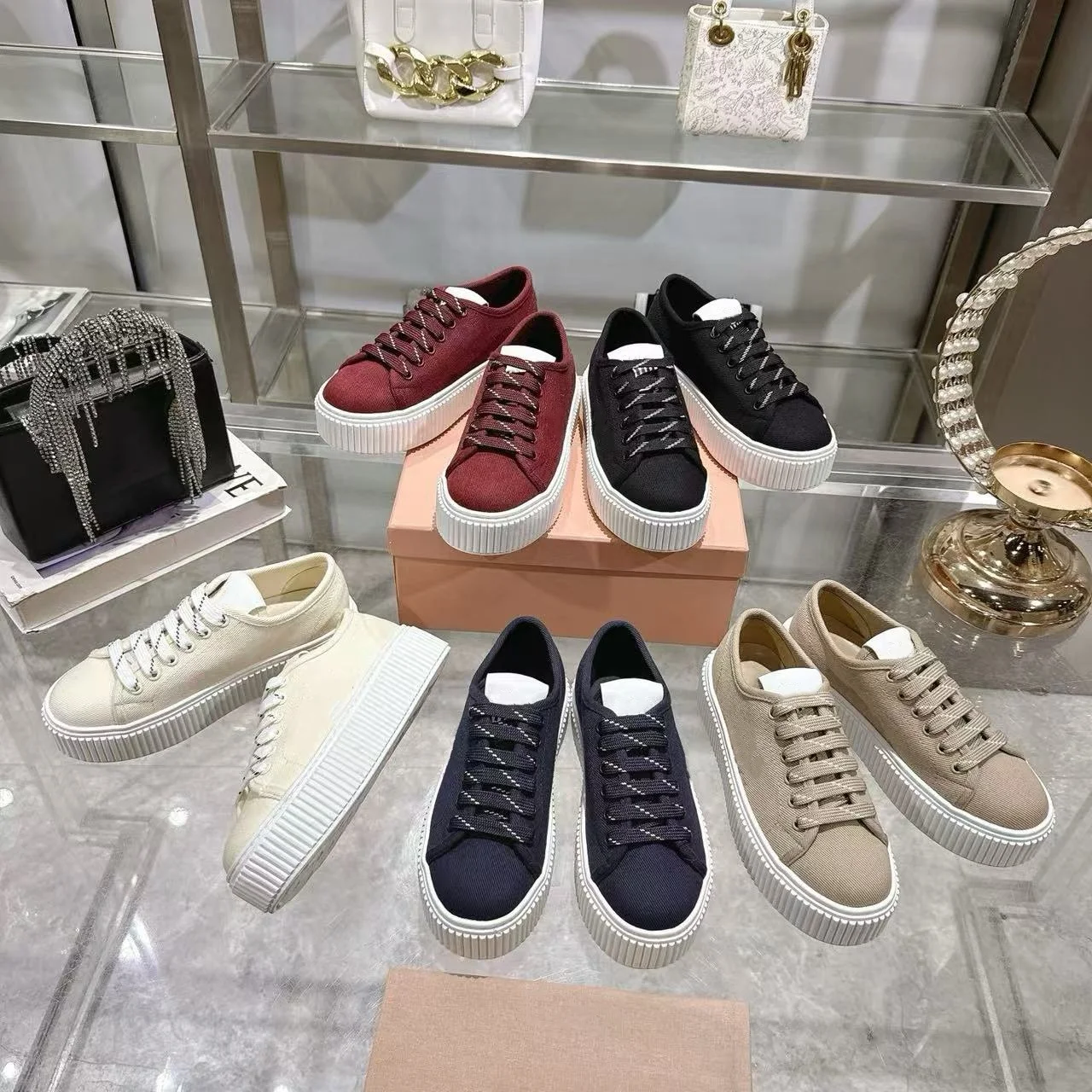 

2025 New Fashionable Versatile Round-Toe Lace-Up Simple Casual Women's Shoes