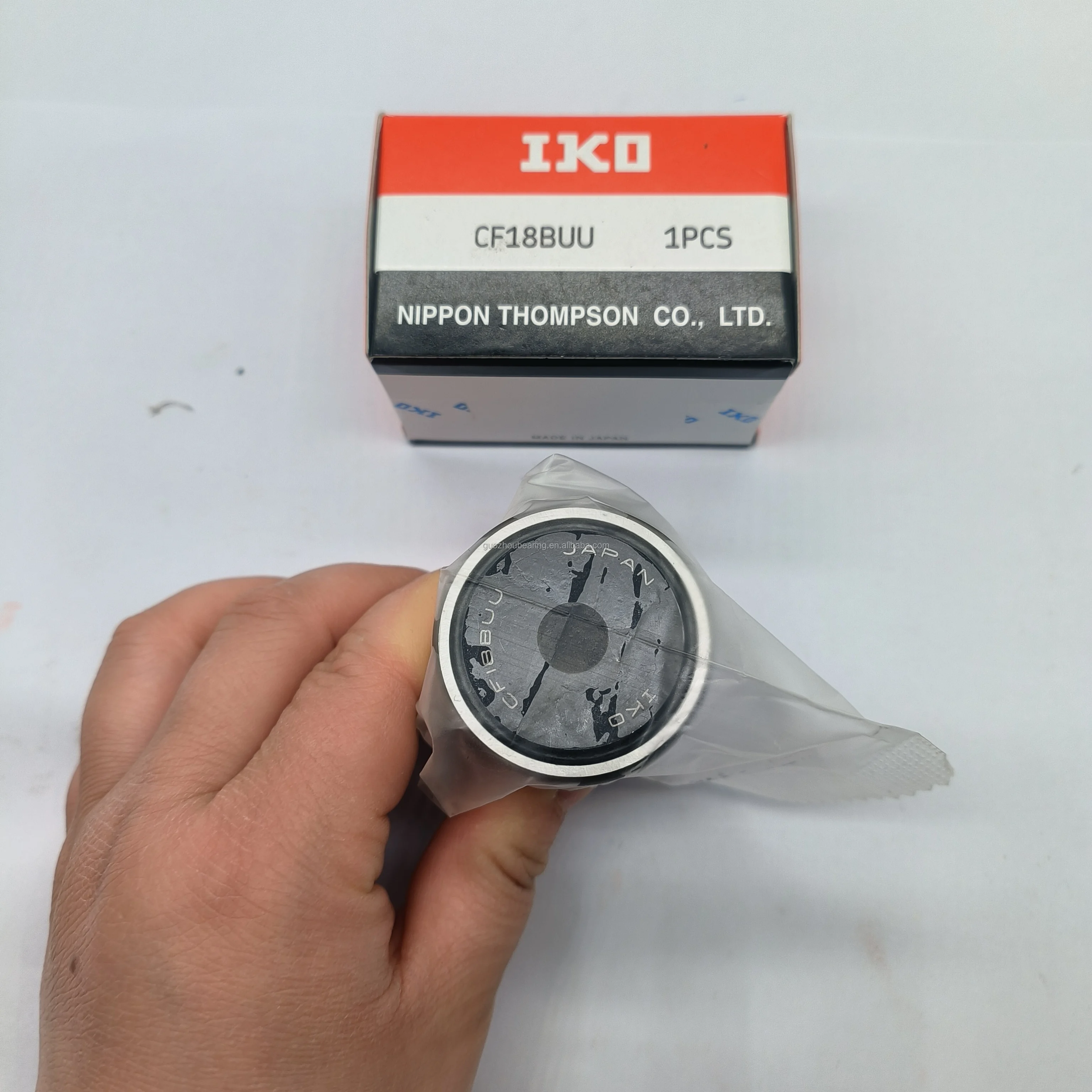 Japan Iko Cam Followers Track Roller Bearing CF18 CF18B CF18BUU 18x40x58.1mm