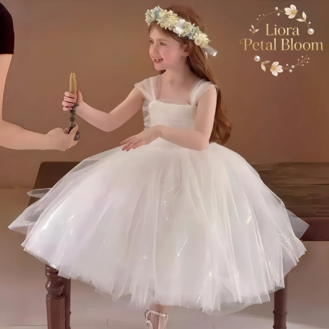 Abito lungo in pizzo per bambina, abito da damigella d'onore color avorio, abito da prima comunione, costume per servizio fotografico, abito da piccola principessa