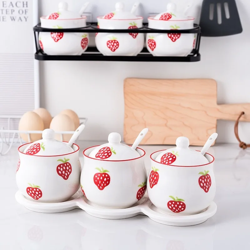 Korean Cartoon Strawberry Ceramic Condiment Jar Set Creative Salt Pepper Shaker 3-piece Set Ceramic Base Home MSG Sugar Storage 2