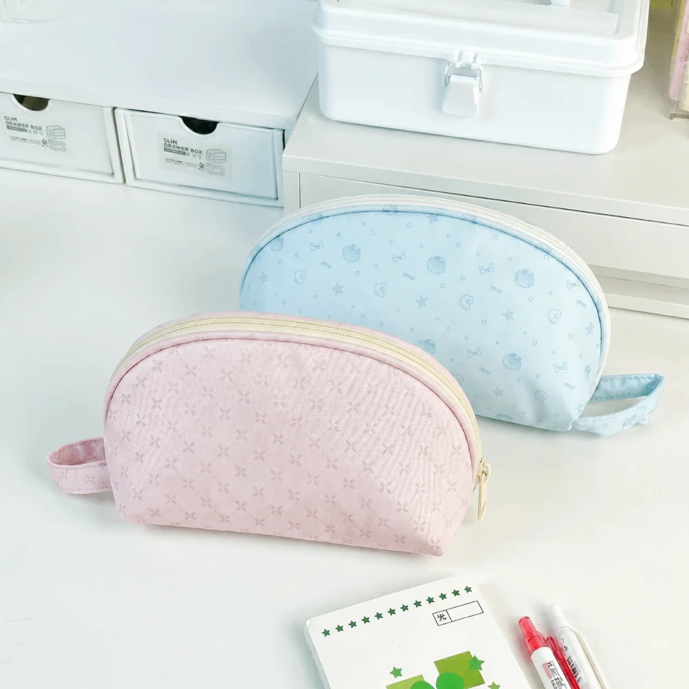 Korean INS Polka Dot Pattern Pencil Case Handheld Design Large Capacity Pen Bag Stationery Organizer Students Gift