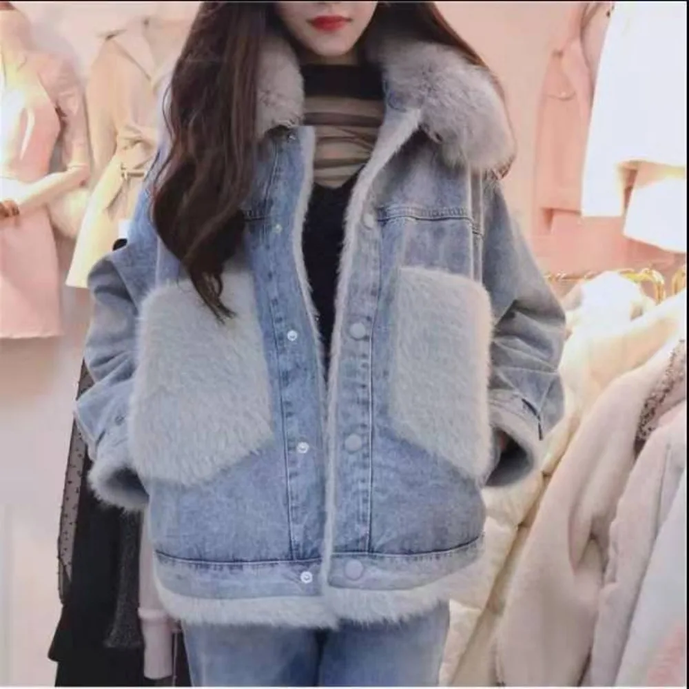 Female Jeans Coats Wool Inside Padded Winter 2025 for Cold Pink Women\'s Denim Jackets Warm with Fur Plush Youthful Woman Clothes