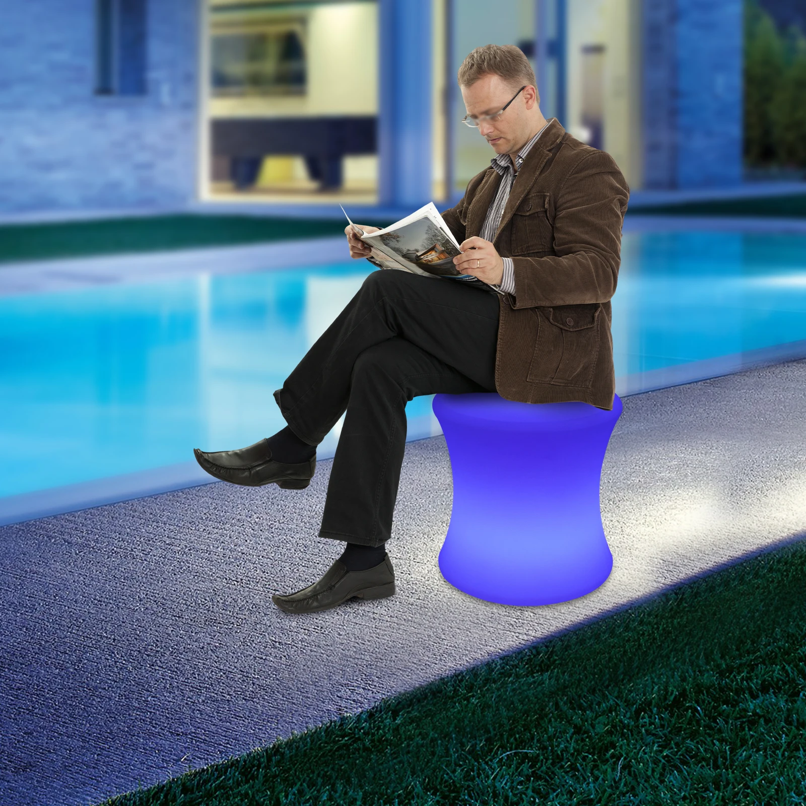 White PE ABS Drum Shaped Stool Charging Model 40cm Stool with Rechargeable LED Light 3.7, 2200mAh Li-Ion Included For Bars Hotel