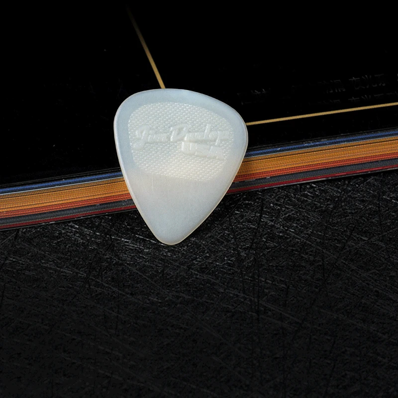 Dunlop Pick. 446R STANDARD nylon material non-slip acoustic guitar picks. Thickness: 0.53/0.67/0.80/0.94/1.07/1.14mm.