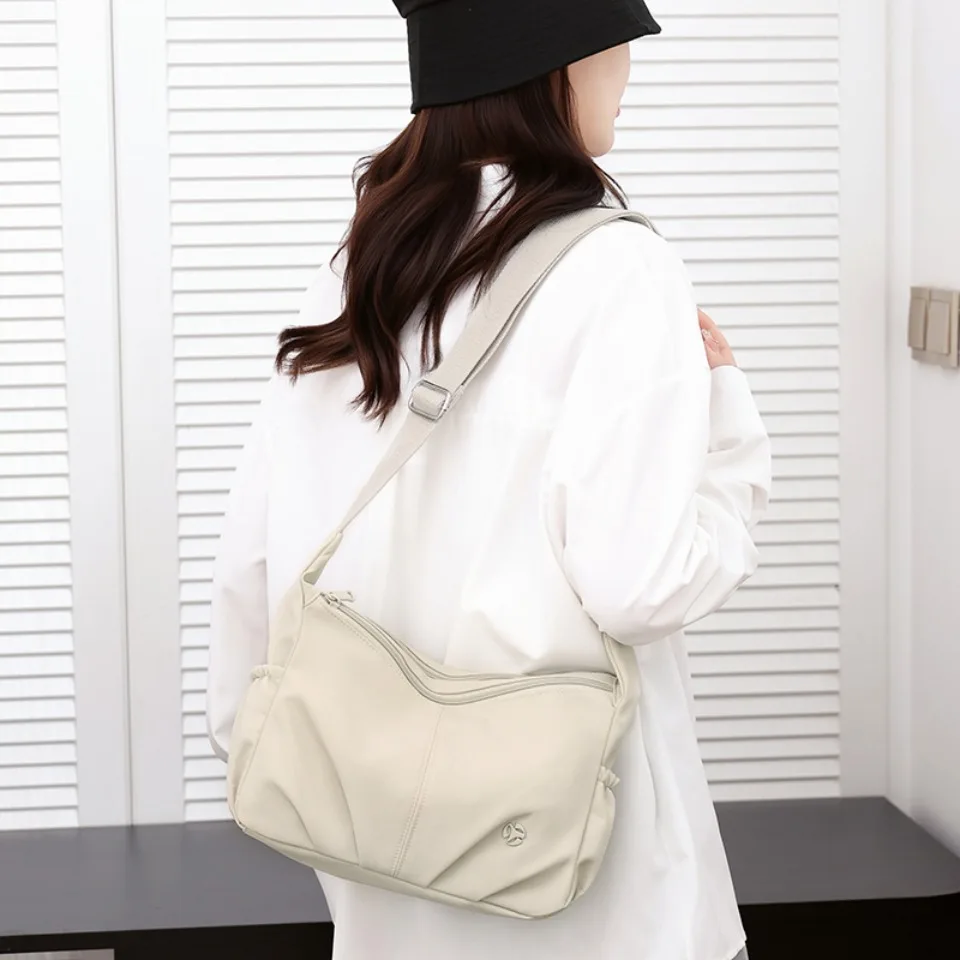 Ladies Crossbody Bags Lightweight Girls Travel Daily Use Waterproof Nylon Chest Shoulder Bags for Women Two Layers