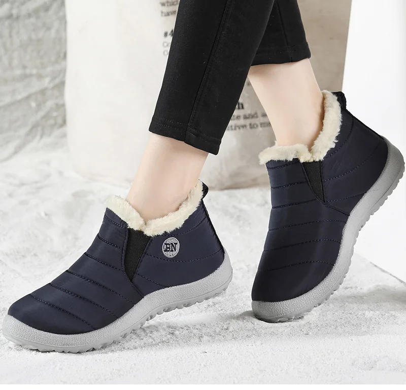 Men’s Fur-Lined Winter Boots 30