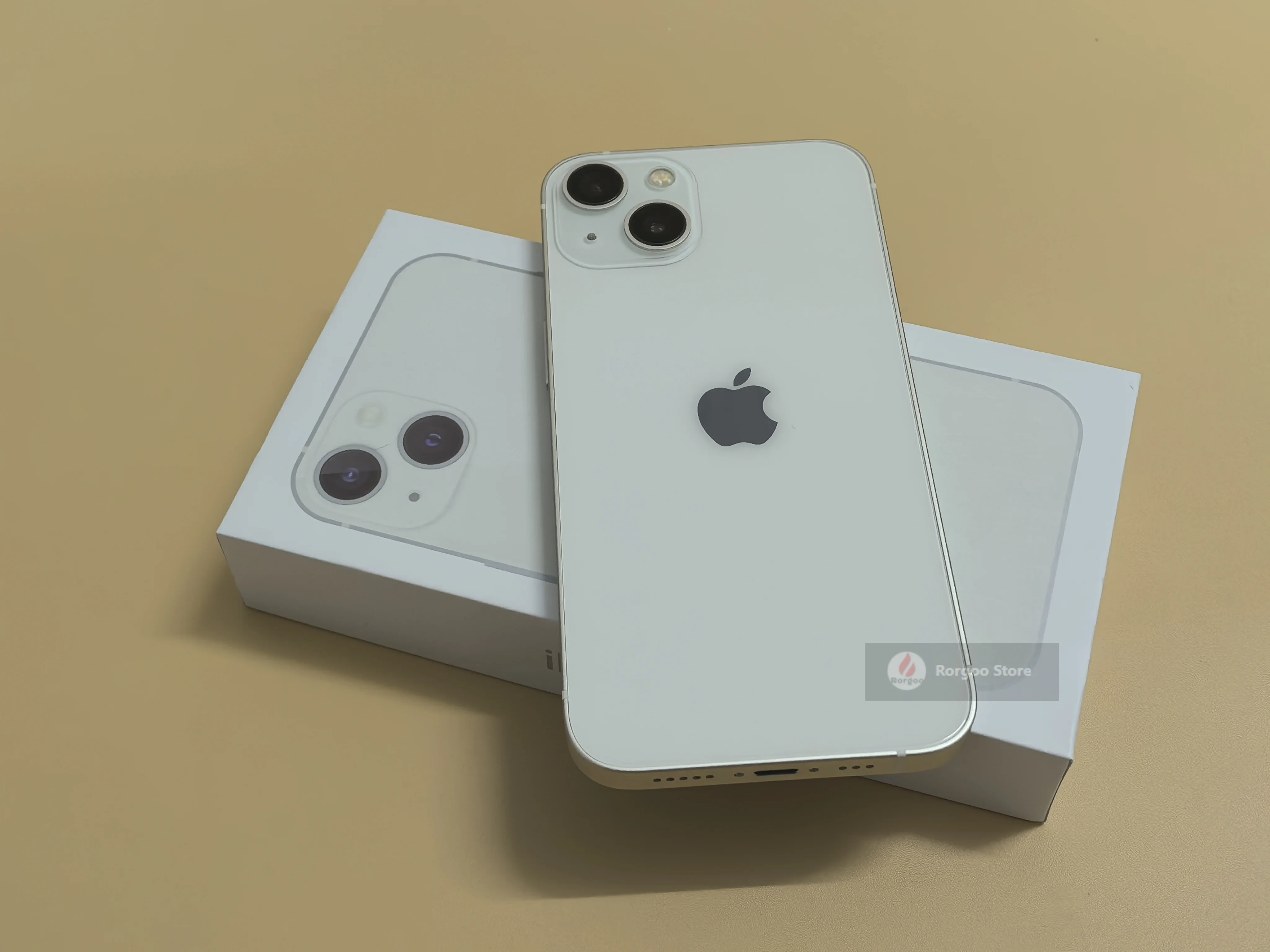 iPhone 13 128GB 5G Desbloqueado OLED Face ID