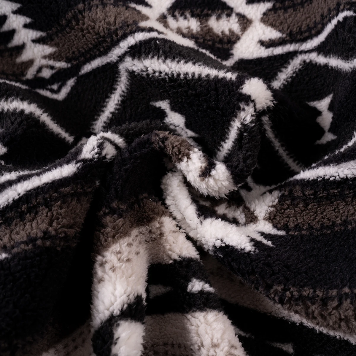 طفل الفتيان الخريف الشتاء عارضة سستة معطف طفل الفتيات سميكة الصوف أعلى خمر نمط العرقية نمط الأزياء تنوعا سترة