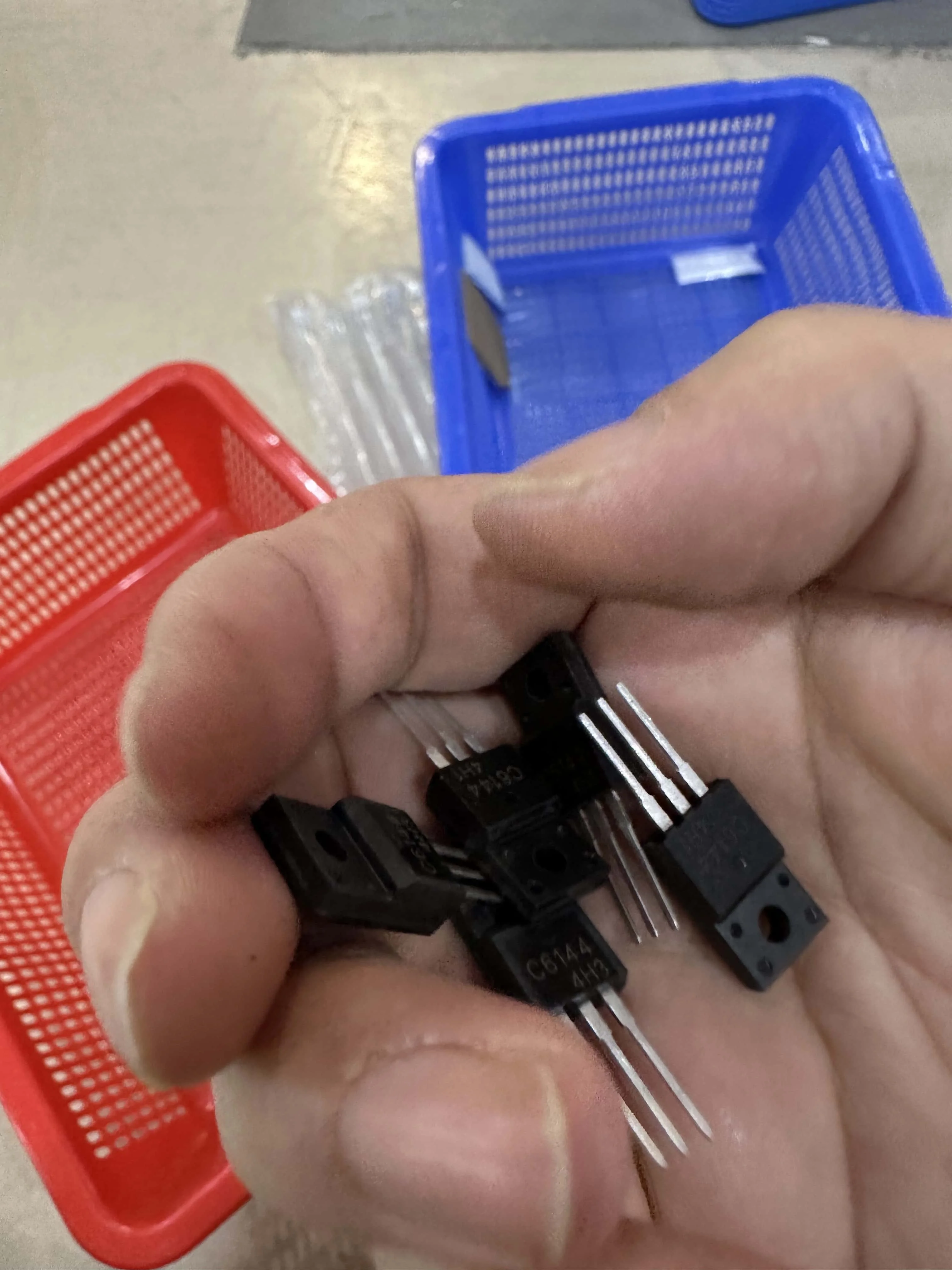 

10pcs C6144 A2222 2SC6144 2SA2222 TO-220F