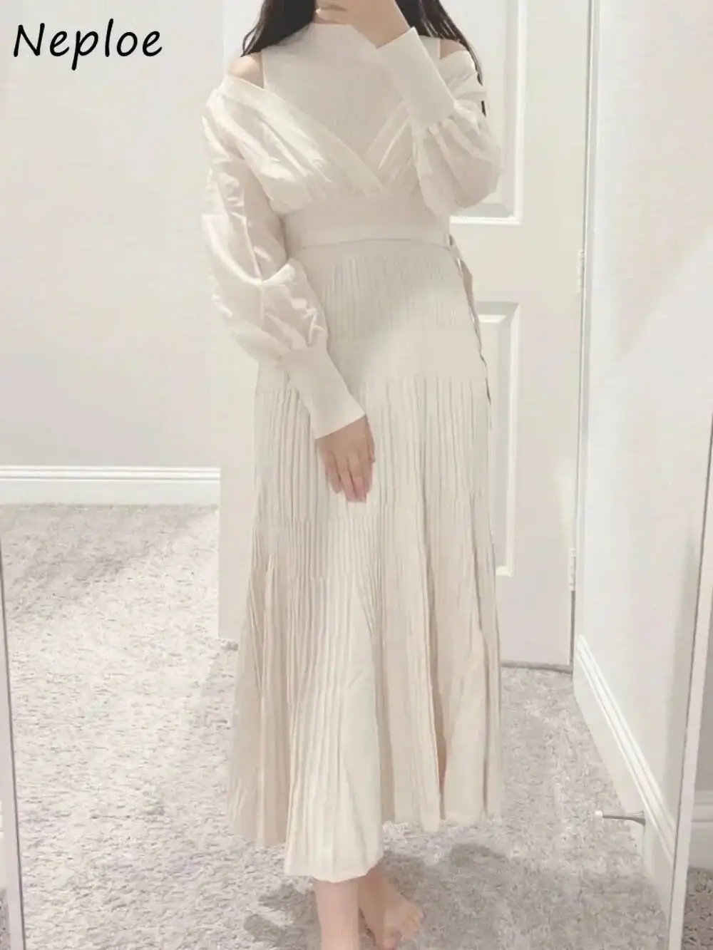 새로운 O 넥 퍼프 슬리브 니트 셔츠 드레스 패치 워크 슬림 벨트 맞춤형 가운 일본 Pleated Literary Off shoulder Mujer