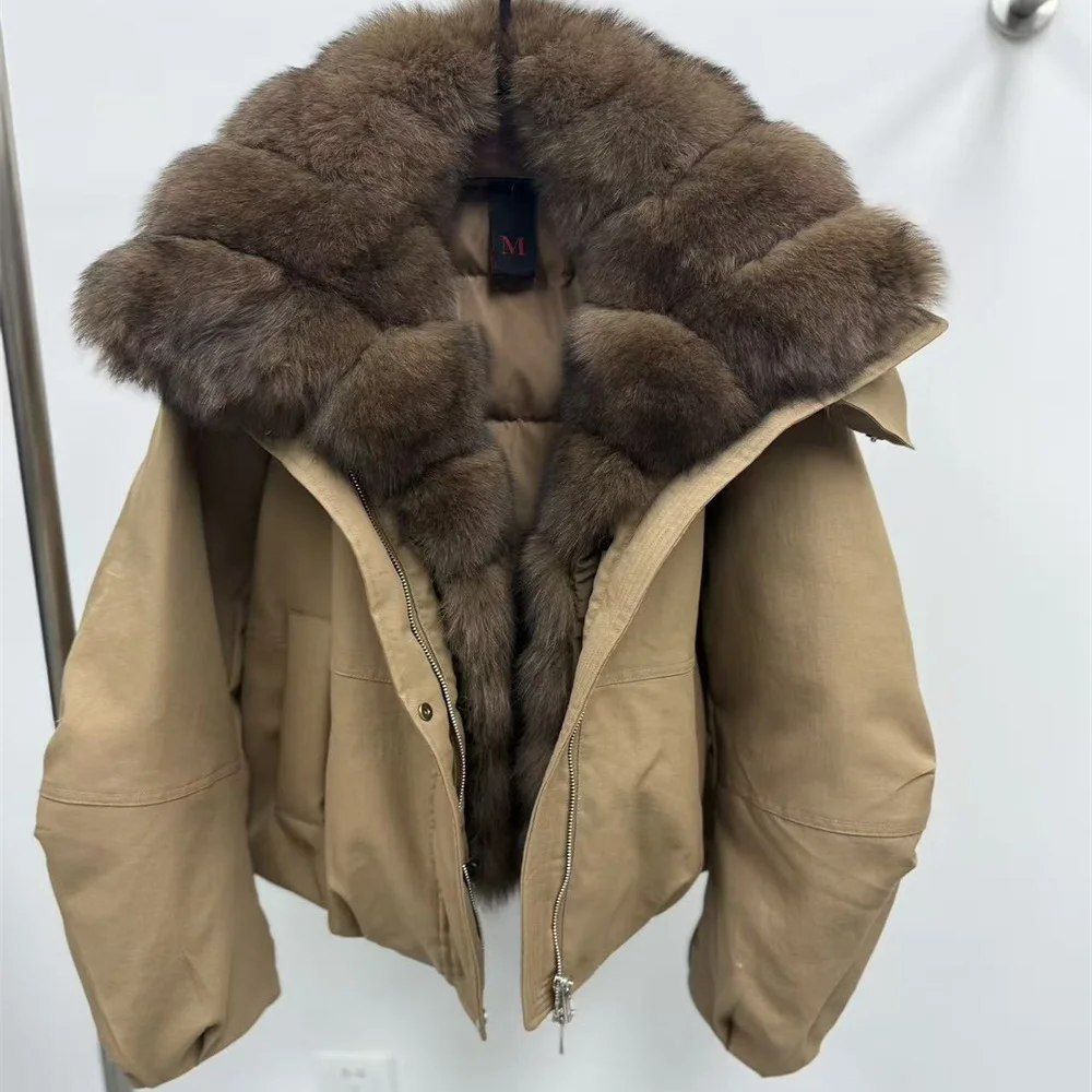 معطف شتوي نسائي بغطاء للرأس لعام 2025 بياقة كبيرة من الفرو، مقاس فضفاض، نمط كاجوال، سترة سفلية، موضة Y2K جديدة، معطف عالي الجودة