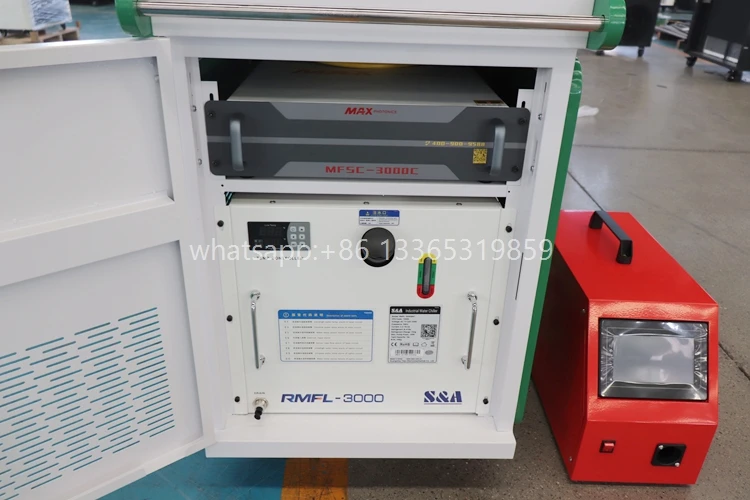 2000W 3000W Laser Rust Removal Machine Handheld Fiber Laser 4 In 1 Welding Machine Cutting Welding Machines