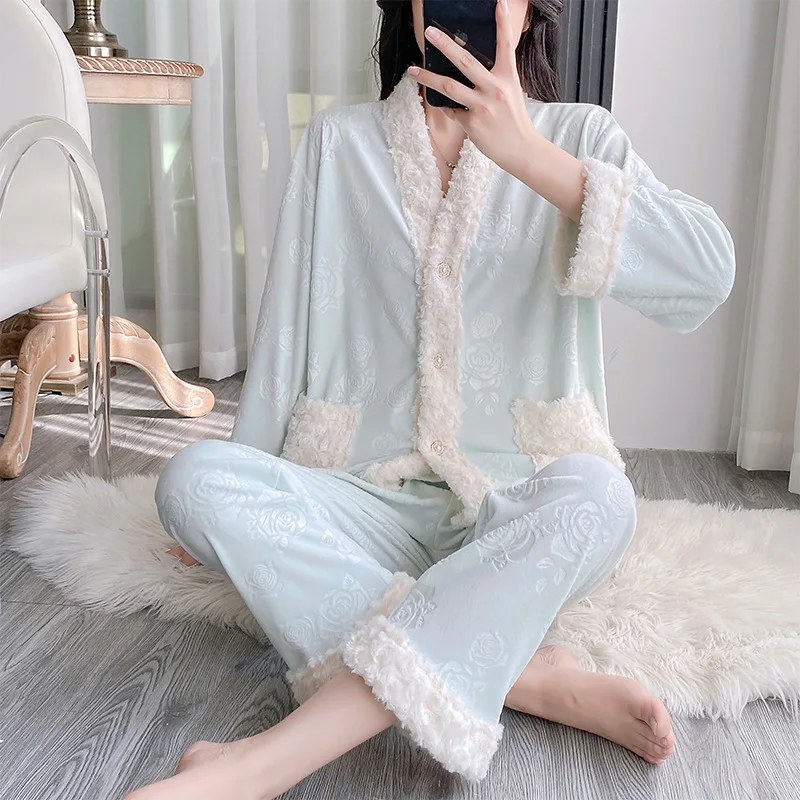 Pajamas Set Long Sleeved Island Velvet for Autumn and Winter Women Warm Sweet and Cute Loungewear Set Sleepwear for Sleeping