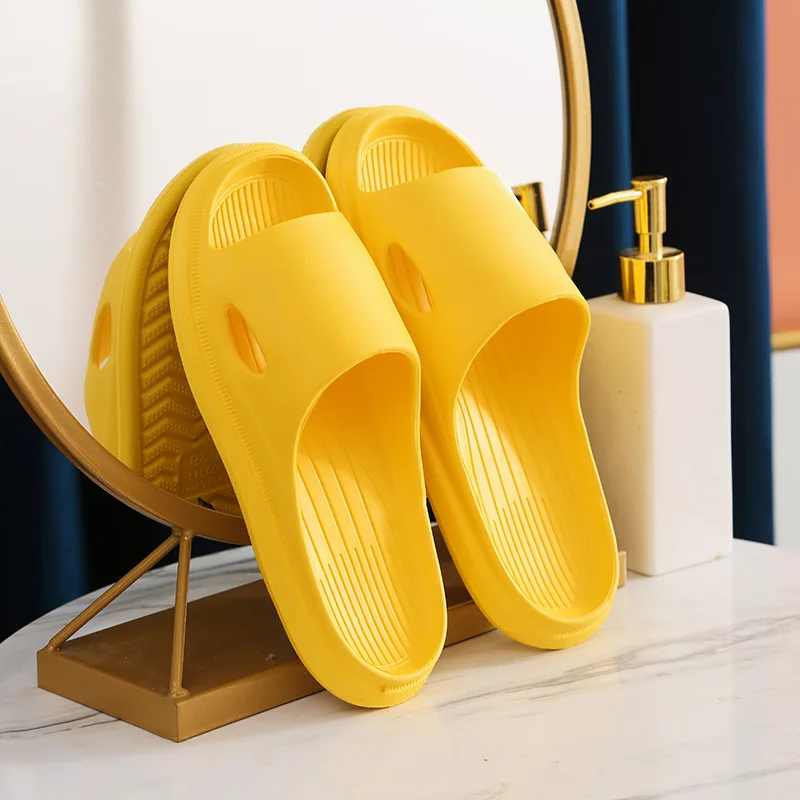 

New bathroom mop versatile portable home slippers bath shoes women dormitory popular cool slippers comfortable bathroom slippers