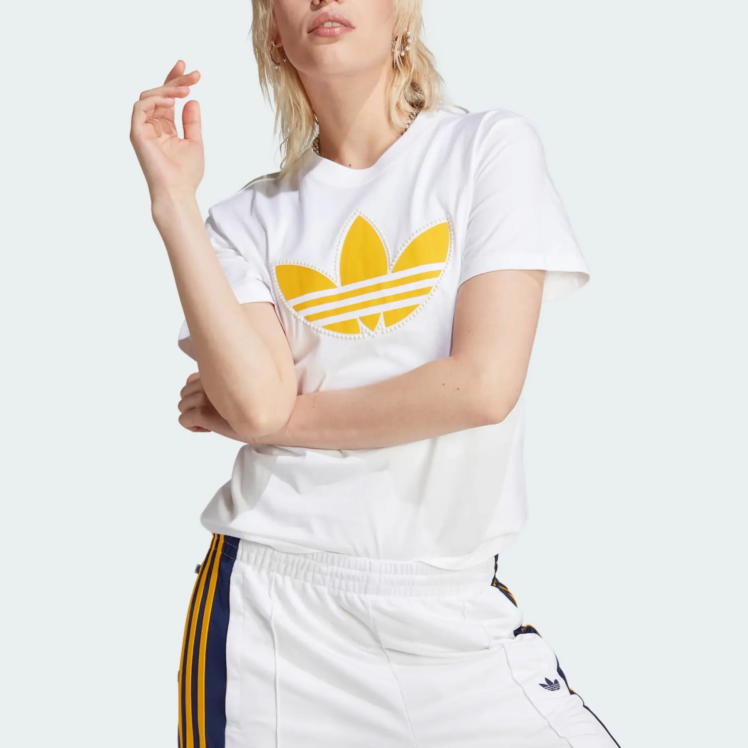 

Adidas Originals Women's Minimalist Retro Sport Short Sleeve T-shirt IM1922