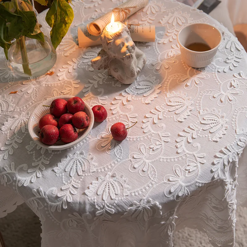 White Lace Luxury Embroider Tablecloth for Wedding Party Living Room Bedroom Table Cloth American Table Decoration