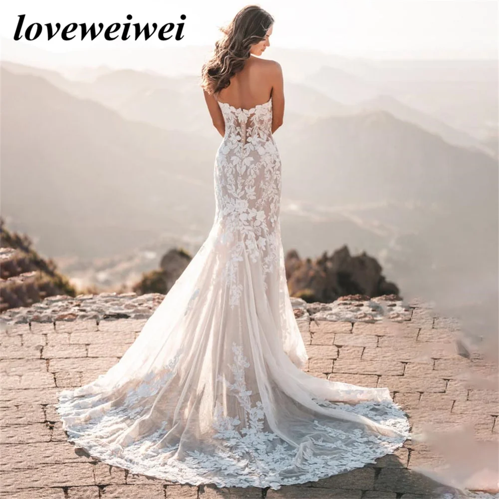 Boho Mermaid Wedding Dress For Women Modern Lace Applique Bridal Gowns Custom Made V Neckline Elegant Button Back Bride Dresses