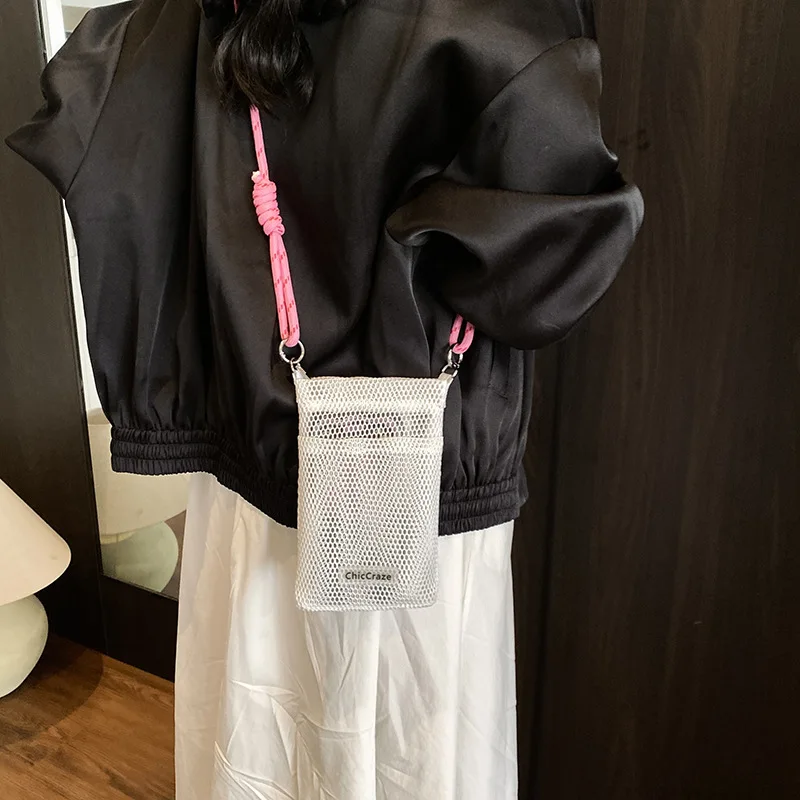 bolsa-de-telefone-estilo-coreano-bolsa-de-malha-leve-de-ombro-Unico-para-o-verao-pequena-bolsa-transversal-com-cartiment