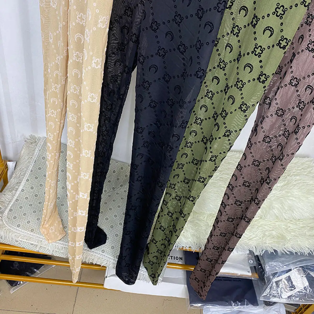 Retro Zwei Stück Set Frauen Koreanische Mode Langarm Mond Samt Gedruckt Basis Shirt Hosen Set Dünne Perspektive Spicy Girl Sexy