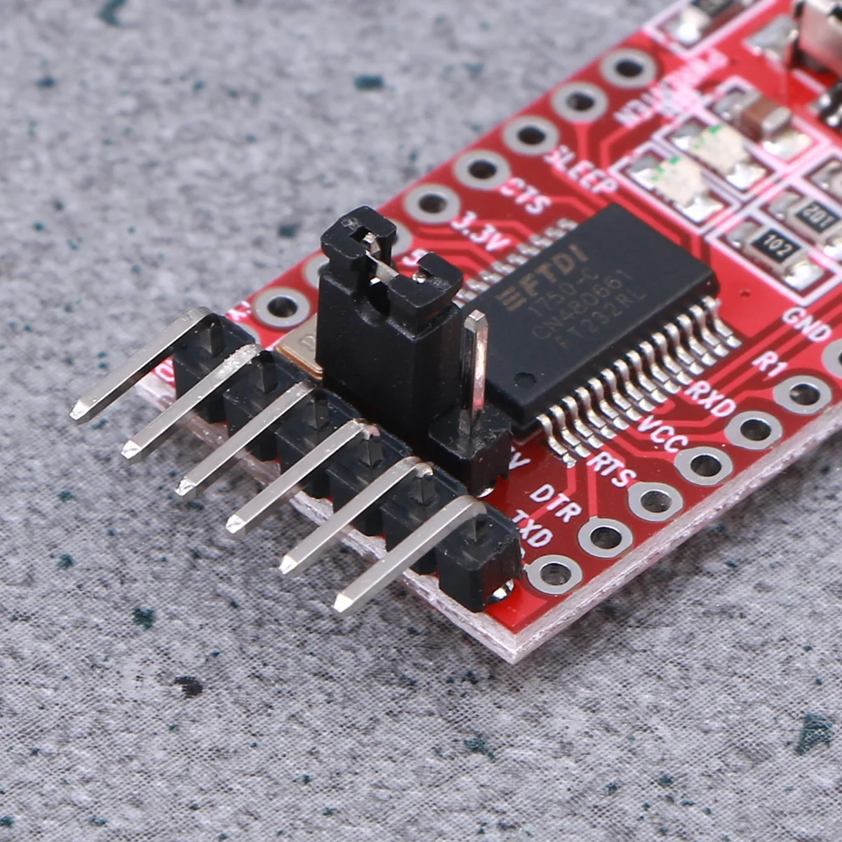 

Usb To Ttl Serial Adapter Module 36*17.5Mm Mini Usb 3.3V 5.5V 500Ma Fuse Indicator 2.54Mm Pitch Computer