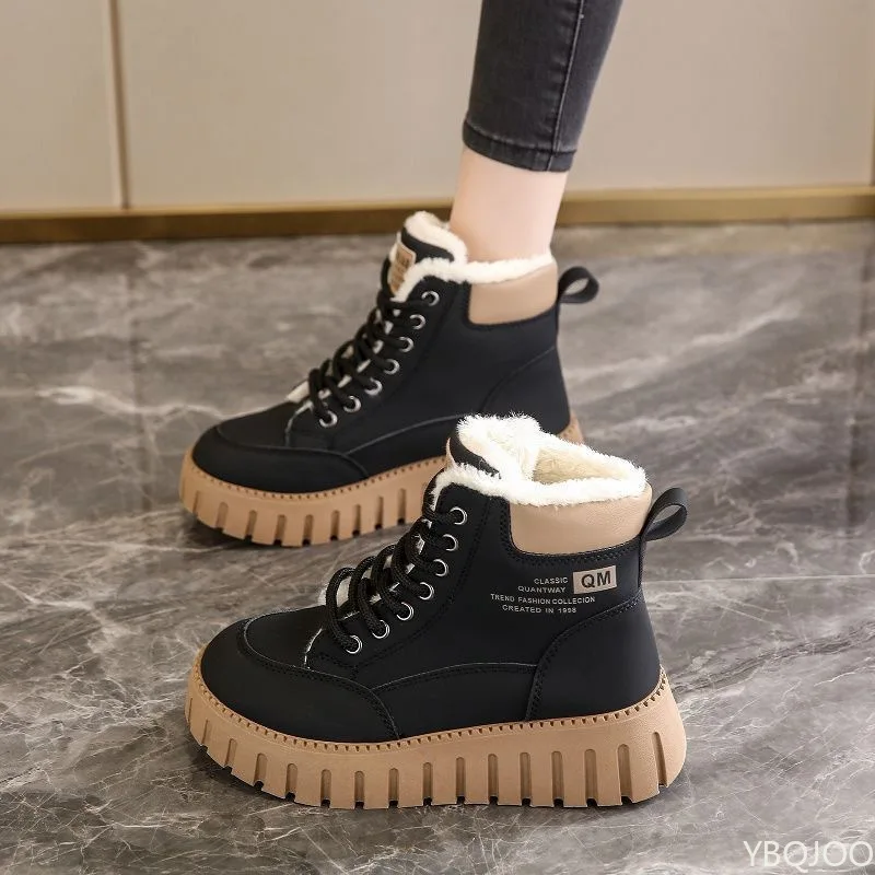 春秋の新作おしゃれで万能なショートブーツ、カジュアルで快適な厚底ハイカットシューズ、シンプルなレースアップレディースシューズ