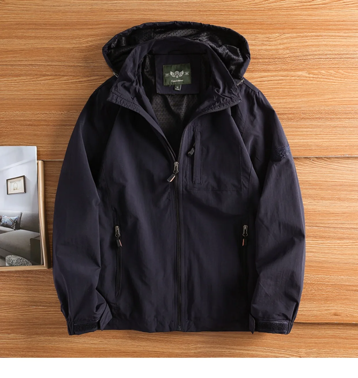 Neue wasserdichte Kapuzenjacken für Herren, lässig, winddicht, Herbst, leicht, mit mehreren Taschen, Wandern, Windjacke, abnehmbare Hutjacke – Detail 19