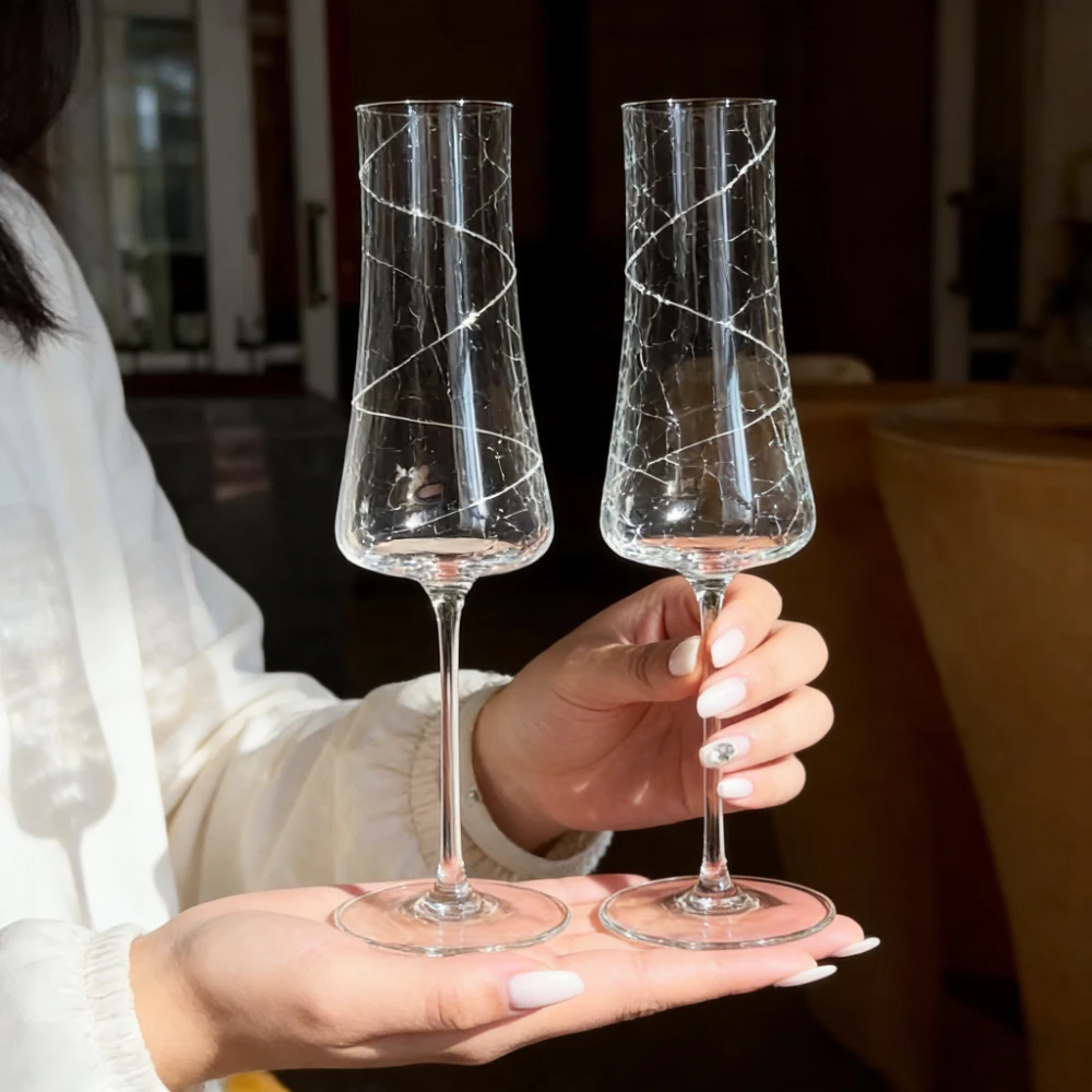 Creative Simple Champagne Glass,high Aesthetic Quality Unique Design Champagne Glass,household Bar Crystal High-legged Cups