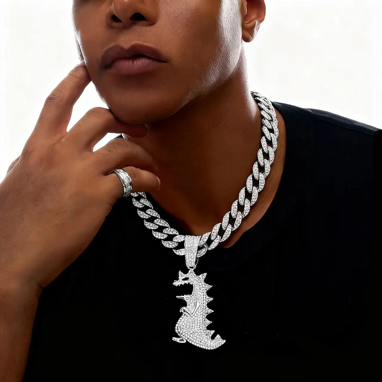 

DIY accessories European and American hip-hop alloy dinosaur pendant popular personalized men's Tyrannosaurus rex pendant Cuban