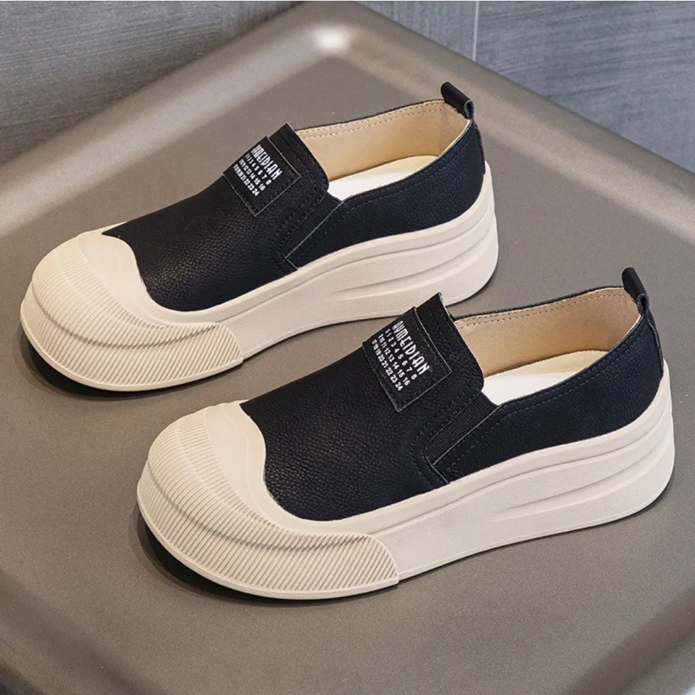 

2026 Spring/Autumn New Thick Bottom Fisherman's Shoes Casual Leather Pumps Women's Large Flat Shoes Women's One Foot Womens Shoe