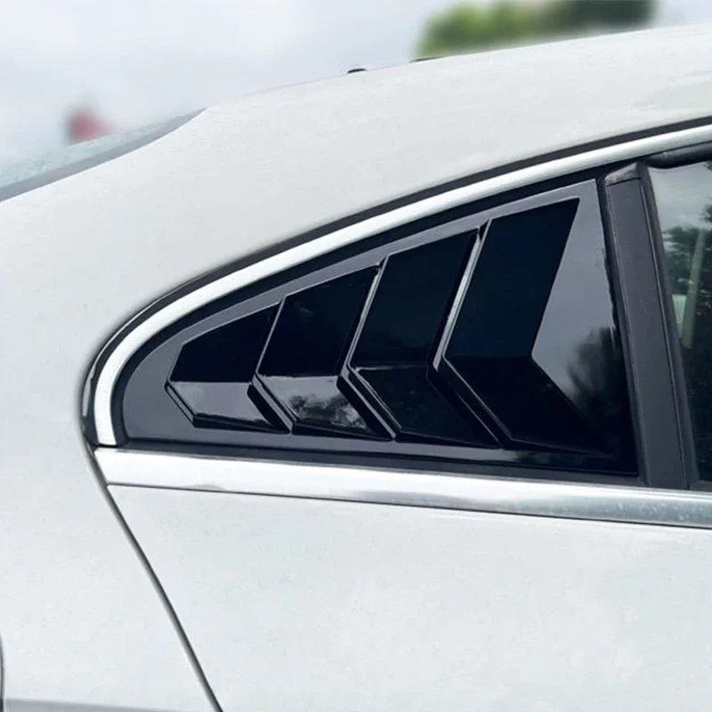 For Volkswagen Passat CC 2010 2011 2012 2013 2014 2015 2016 2017 2018 Rear triangular louver decorative frame