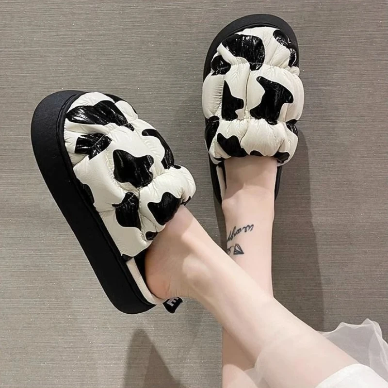 الخريف الشتاء صوف مبطن المرأة نعال من القطن البقرة طباعة لطيف سميكة وحيد الارتفاع زيادة المنزل مقاوم للماء الدافئة بعد الولادة