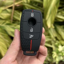 Silicone car key case protector keychain For Mercedes Benz AMG 2016 2017 E Class E200 E260 E300 E320 W213 rubber remote cover