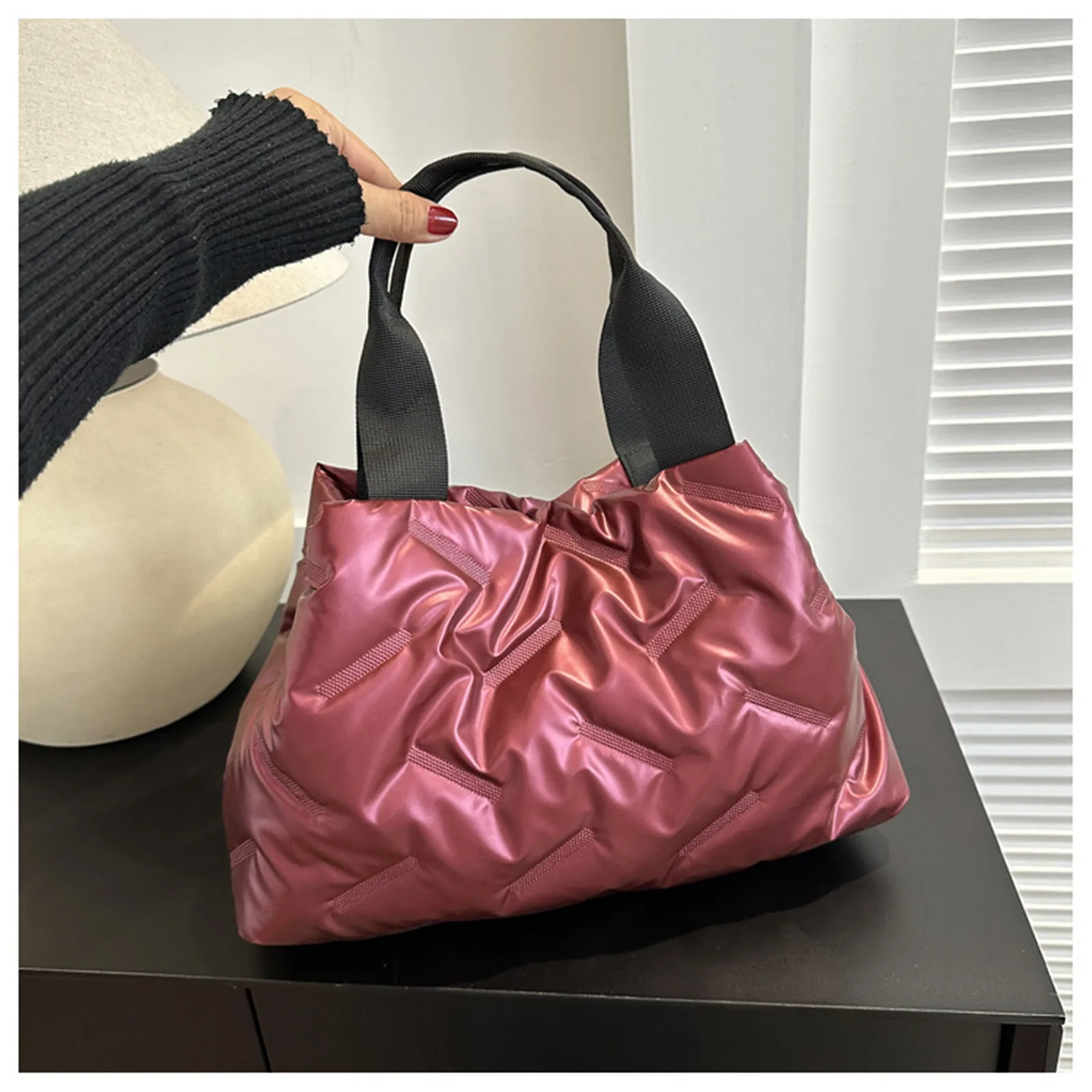 Fashion Women Quilted Hobo Bag Quilted Space Padded Handbag Shoulder Bag Trendy Winter Female Pillow Large Capacity Tote Bags