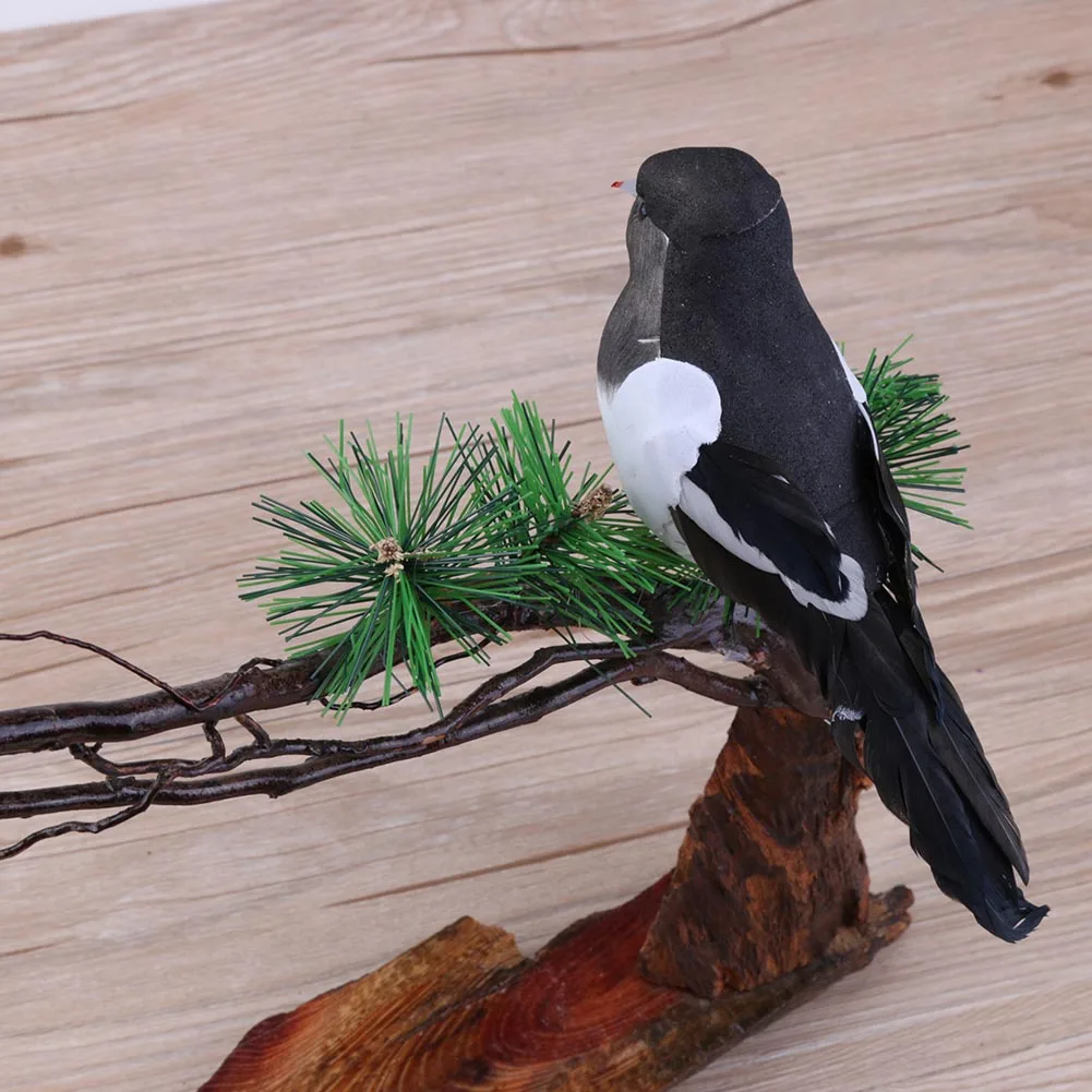 DIY Artificial Magpie with Claw Fluffy Foam Birds Home Ornaments Black White Props Magpie 16cm/6.3inch Garden Wedding Decoration