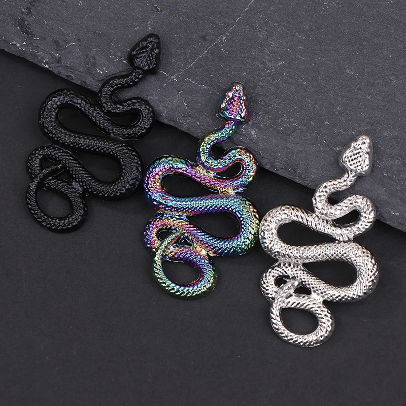 Zinc Alloy Snake Vintage Handmade Metal Snake Key Foddle Zodiac Snake Hanging Car Key Foot Pendant DIY Car Key Ring Gift